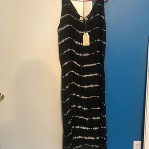 Long striped black dress